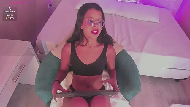 Olivia Lane online show from 02/07/26, 08:01