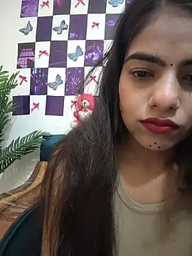 Snapshot of Alisha_Babyy chatting on 07/13/26, 05:10 Alisha Babyy online show from 07/13/26, 05:10