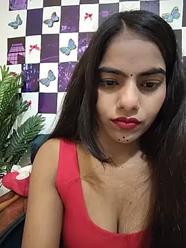 Snapshot of Alisha_Babyy chatting on 07/19/26, 02:37 Alisha Babyy online show from 07/19/26, 02:37