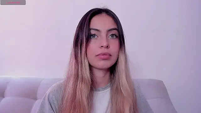 Fernanda aaaa online show from 06/16/26, 03:36