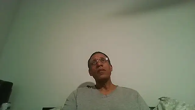 Snapshot of swimmer2496 chatting on 01/18/26, 09:13 swimmer2496 online show from 01/18/26, 09:13