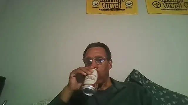 Snapshot of swimmer2496 chatting on 02/01/26, 02:54 swimmer2496 online show from 02/01/26, 02:54