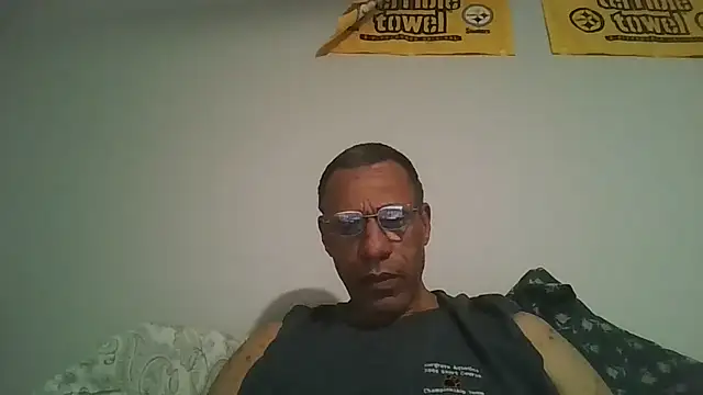 Snapshot of swimmer2496 chatting on 02/07/26, 07:23 swimmer2496 online show from 02/07/26, 07:23