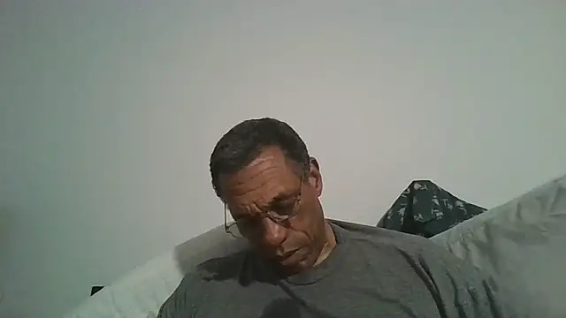 swimmer2496 online show from 04/23/26, 01:40