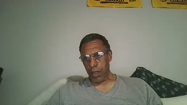 Snapshot of swimmer2496 chatting on 04/30/26, 02:18 swimmer2496 online show from 04/30/26, 02:18