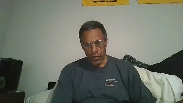 Snapshot of swimmer2496 chatting on 05/14/26, 02:29 swimmer2496 online show from 05/14/26, 02:29