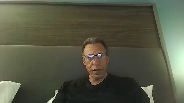 Snapshot of swimmer2496 chatting on 05/16/26, 06:43 swimmer2496 online show from 05/16/26, 06:43