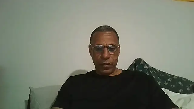 Snapshot of swimmer2496 chatting on 05/28/26, 01:58 swimmer2496 online show from 05/28/26, 01:58