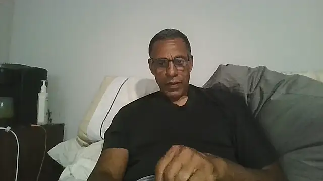 Snapshot of swimmer2496 chatting on 08/04/26, 03:10 swimmer2496 online show from 08/04/26, 03:10