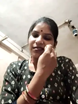 Snapshot of Radha_hot chatting on 07/07/26, 04:11 Radha hot online show from 07/07/26, 04:11