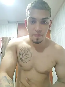 Ernesto23415 online show from 02/03/26, 01:48