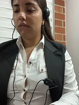 A-uroora online show from 02/13/26, 07:26