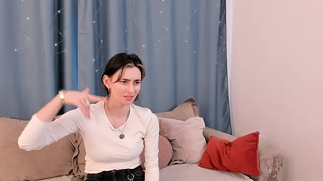 Snapshot of JackiYoss chatting on 02/11/26, 08:19 JackiYoss online show from 02/11/26, 08:19