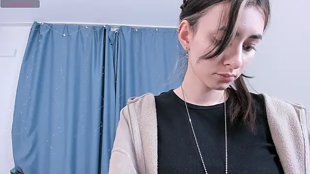 Snapshot of JackiYoss chatting on 02/19/26, 12:23 JackiYoss online show from 02/19/26, 12:23