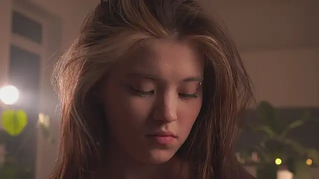 EleniRoeber online show from 02/12/26, 04:46