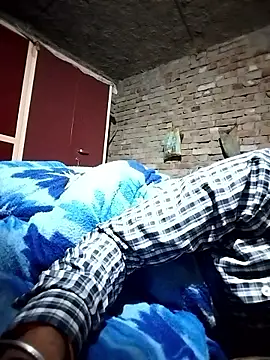 xx couple online show from 02/09/26, 12:20