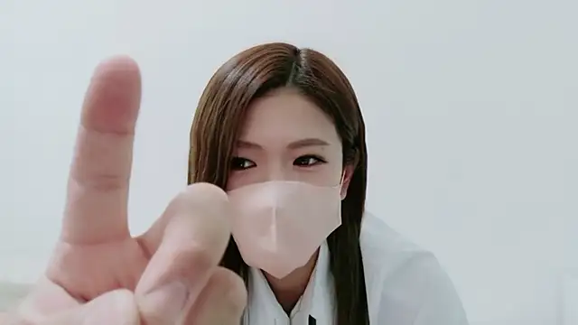 Nanase-Hina online show from 02/07/26, 12:42