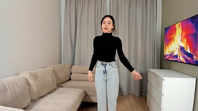 TreasaCrebs online show from 02/01/26, 06:06