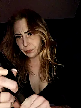 dewimp1 online show from 02/04/26, 04:46