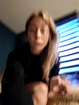 dewimp1 online show from 06/10/26, 08:08