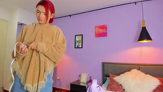 lanablacke  online show from 02/21/26, 12:06