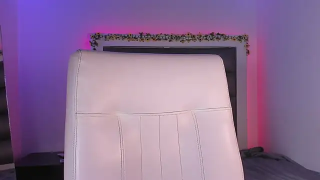 adhalee js online show from 06/12/26, 09:25