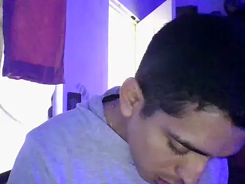 MRdxxx444 online show from 04/20/26, 05:05