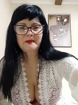 AliceSwan57 online show from 02/15/26, 06:04