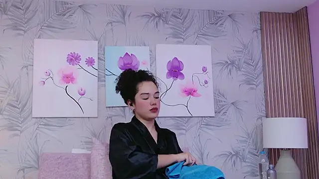 RoxanaAngel online show from 01/18/26, 06:06