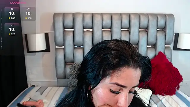 Miia Rosee  online show from 03/24/26, 11:54