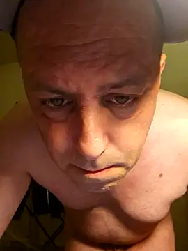 Snapshot of Martin_dick78 chatting on 05/07/26, 09:31 Martin dick78 online show from 05/07/26, 09:31