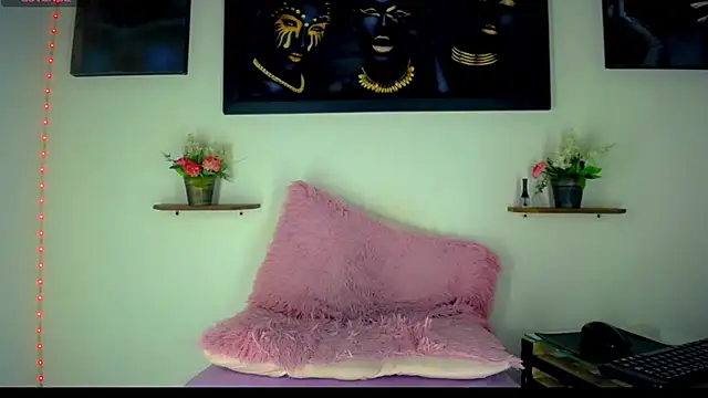 Snapshot of Tatoo_Noah chatting on 02/21/26, 09:05 Tatoo Noah online show from 02/21/26, 09:05