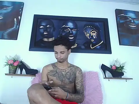 Tatoo Noah online show from 04/14/26, 02:34