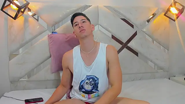 Angel Sanzz online show from 02/18/26, 01:29