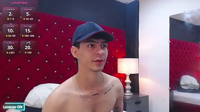 Logan Woods online show from 02/09/26, 02:54