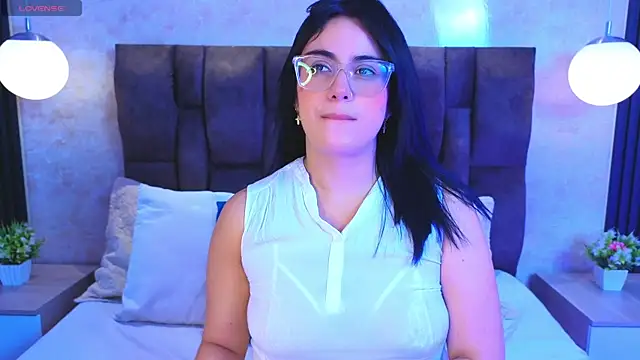 vicky grey online show from 07/09/26, 12:31