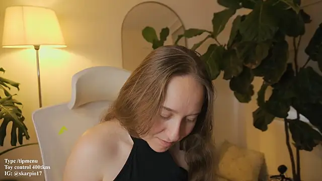 Scarlett NoirMuse online show from 02/20/26, 09:59