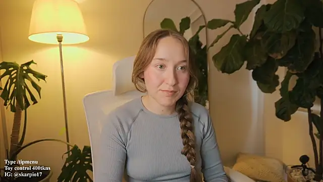 Scarlett NoirMuse online show from 03/09/26, 08:57