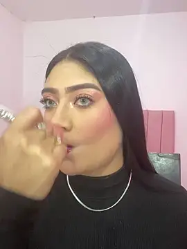 GabrielaZuluaga online show from 04/14/26, 08:15