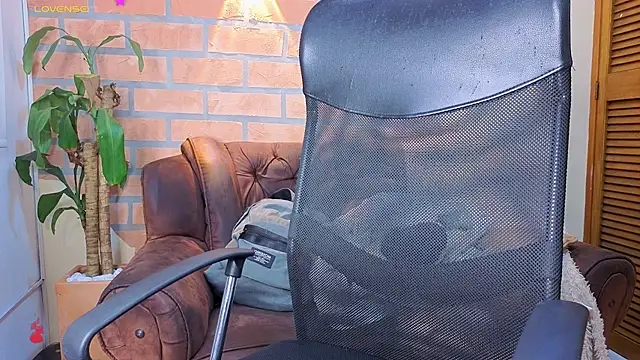 mister eithan online show from 03/06/26, 02:41