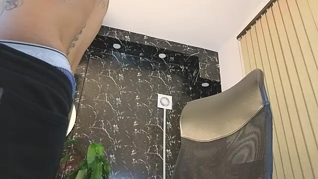 mister eithan online show from 04/16/26, 03:29