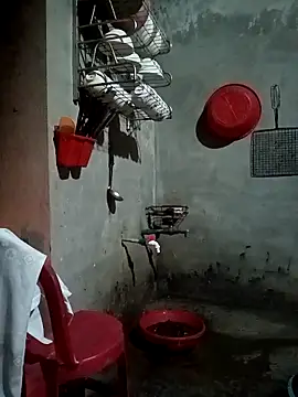 cutebobi online show from 04/18/26, 10:43