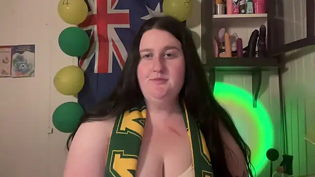 xopeachybaby online show from 07/07/26, 07:23