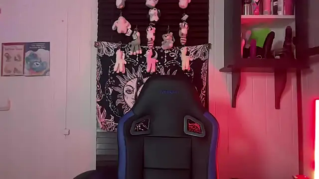 xopeachybaby online show from 07/20/26, 07:00