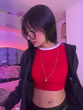  Lucycherry online show from 02/25/26, 05:06