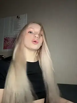 DayaFoxy online show from 04/10/26, 01:05