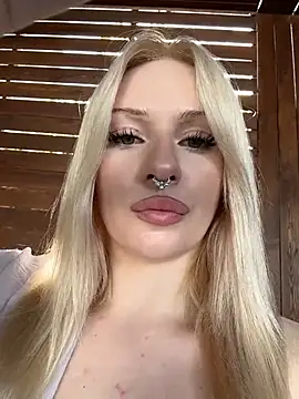 DayaFoxy online show from 07/04/26, 01:17