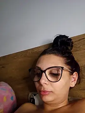 HiddendesireXO01 online show from 02/12/26, 10:27