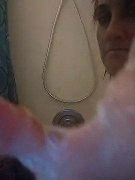 BusyB1983 online show from 04/01/26, 03:31