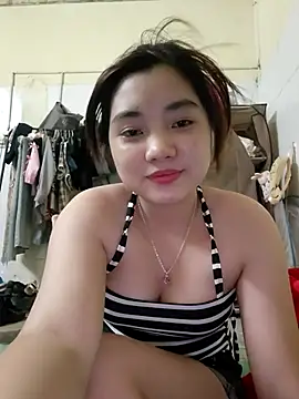 Snapshot of Pinks_cool chatting on 08/03/26, 02:33 Pinks cool online show from 08/03/26, 02:33
